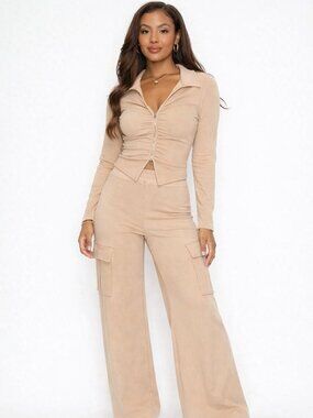 Women's Zippered Ruched Collared Crop Sweater and Mid-Rise Fit & Flare Elastic